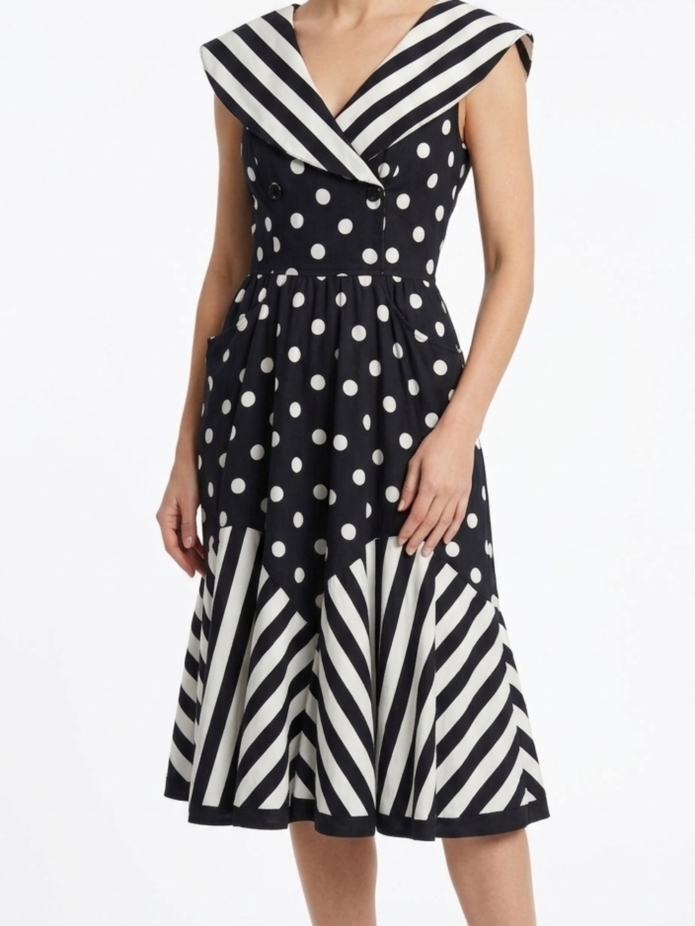 Choon Sleeveless Black and White Polka Dot Fit-and-Flare Dress Small